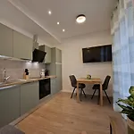 Apartman - New *